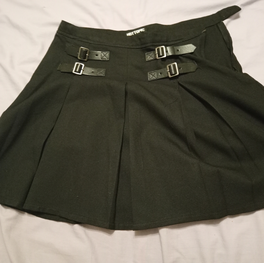 Hot Topic Skirt